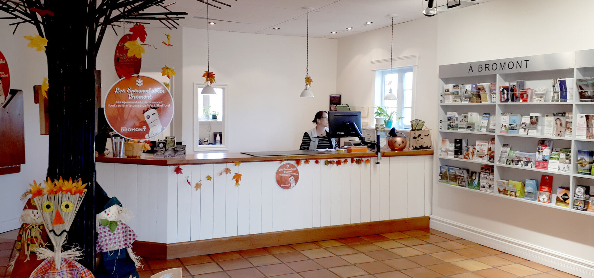 Bureau touristique de Bromont — zone de consultation